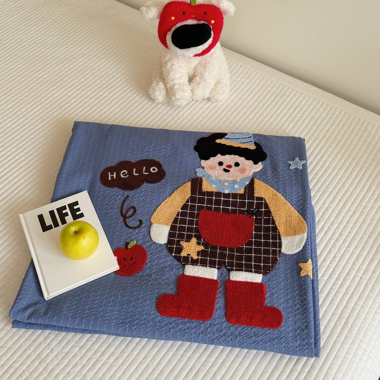 91家纺网 家纺一手货源 找家纺 顾里家纺 2026新款ins韩风床盖单品床盖单件三件套被套四件套 背带男孩