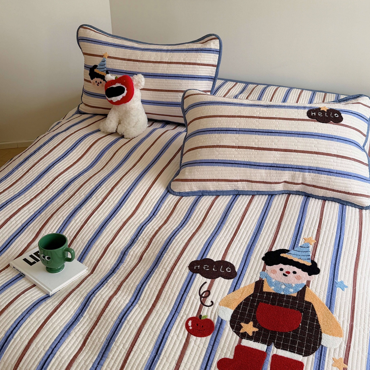 91家纺网 家纺一手货源 找家纺 顾里家纺 2026新款ins韩风床盖单品床盖单件三件套被套四件套 背带男孩