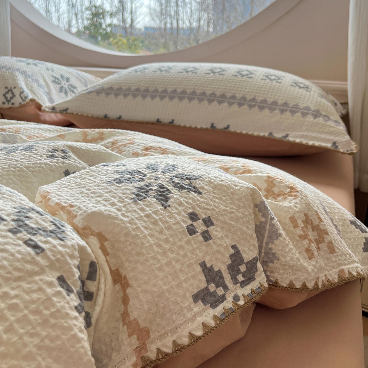 91家纺网 家纺一手货源 找家纺 涵宸家纺 2026新款全棉华夫格贝壳边四件套 雾漫纱