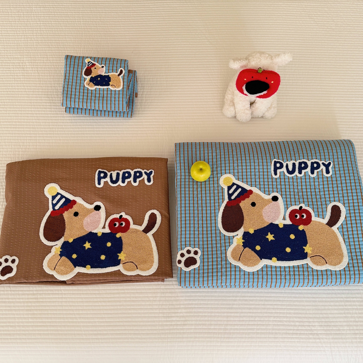 91家纺网 家纺一手货源 找家纺 顾里家纺 2026新款ins韩风床盖单品床盖单件三件套被套四件套 复古腊肠狗