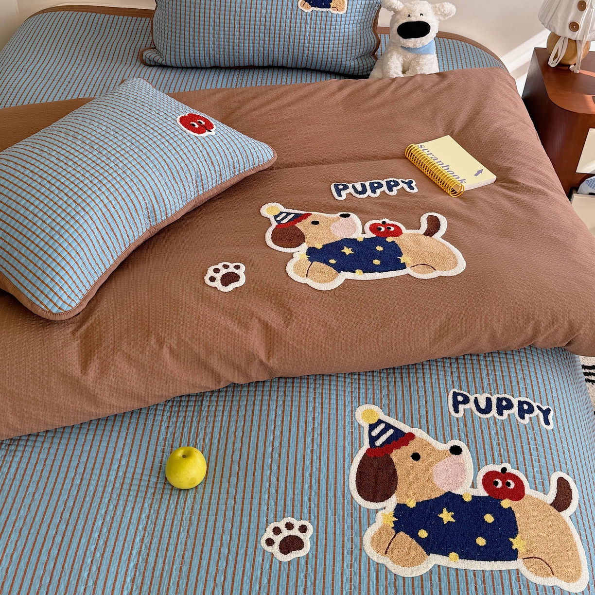 91家纺网 家纺一手货源 找家纺 顾里家纺 2026新款ins韩风床盖单品床盖单件三件套被套四件套 复古腊肠狗