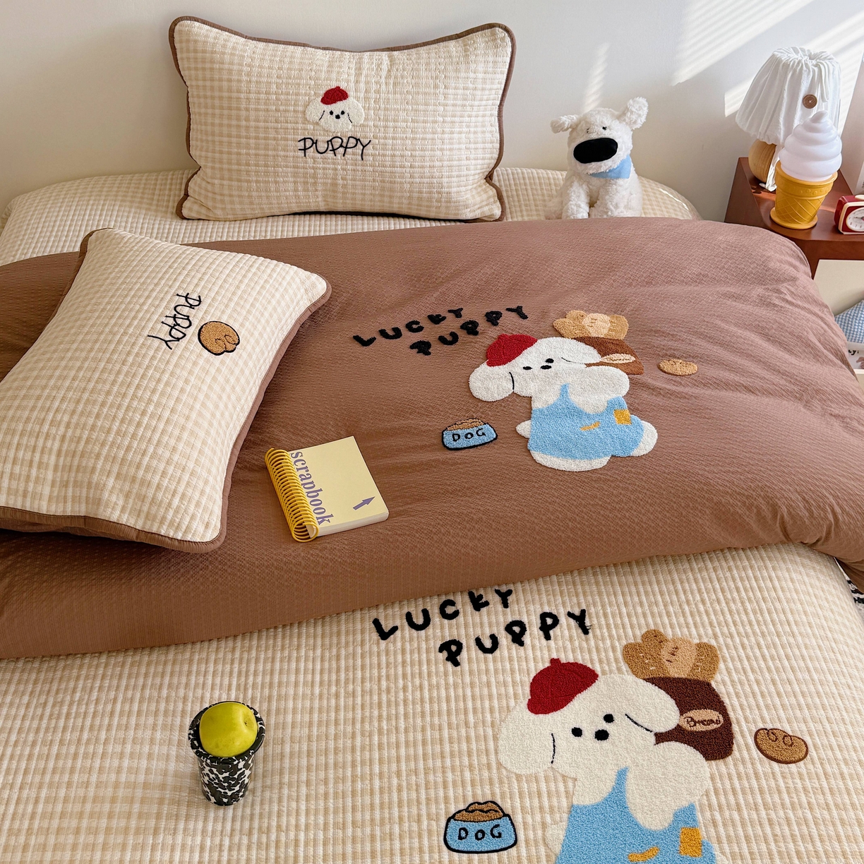 91家纺网 家纺一手货源 找家纺 顾里家纺 2026新款ins韩风床盖单品床盖单件三件套被套四件套 面包小狗