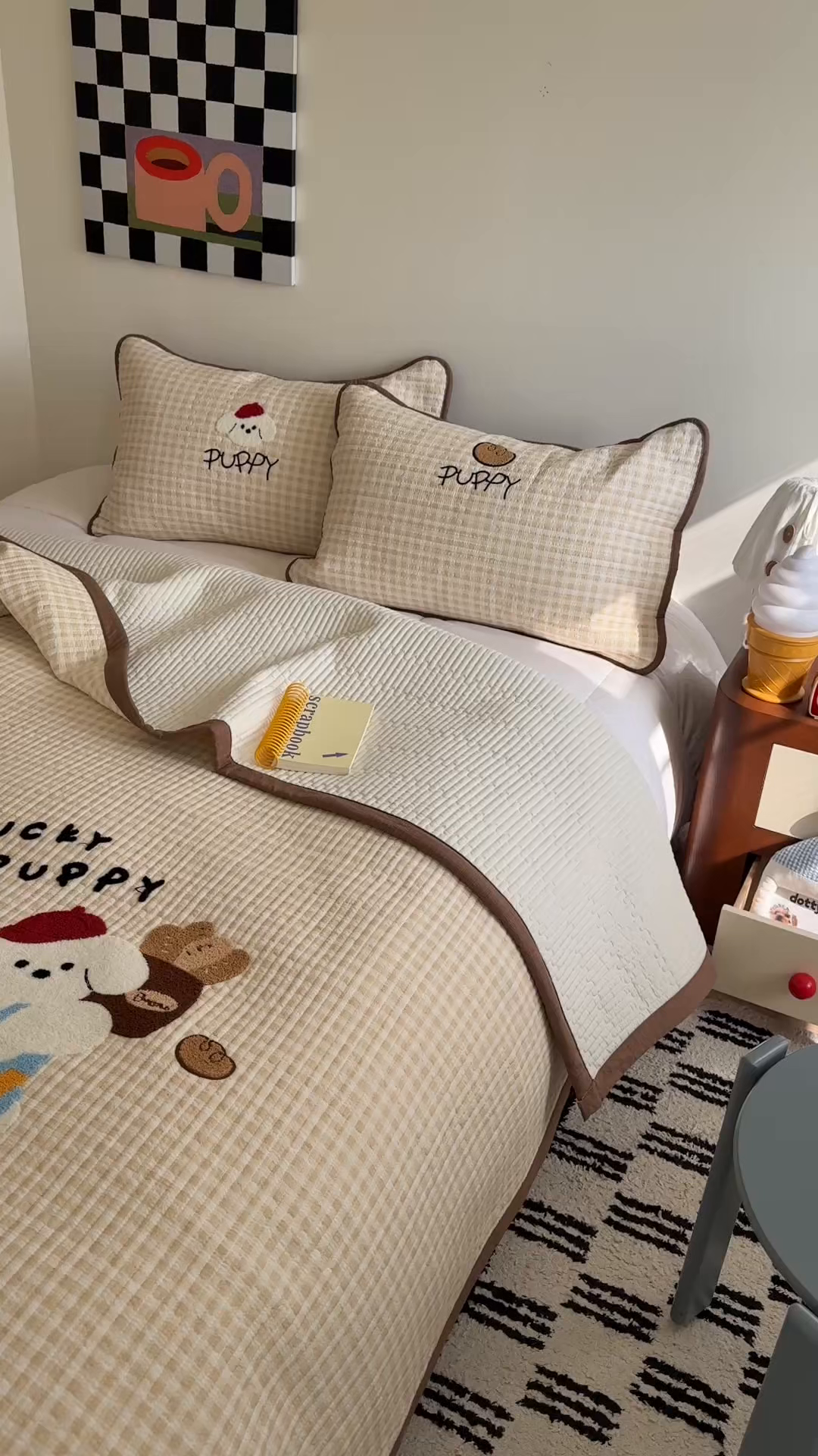 91家纺网 家纺一手货源 找家纺 顾里家纺 2026新款ins韩风床盖单品床盖单件三件套被套四件套 面包小狗