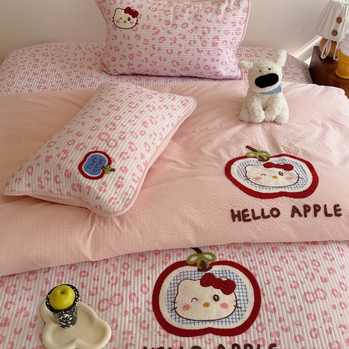 91家纺网 家纺一手货源 找家纺 顾里家纺 2026新款ins韩风床盖单品床盖单件三件套被套四件套 苹果甜猫