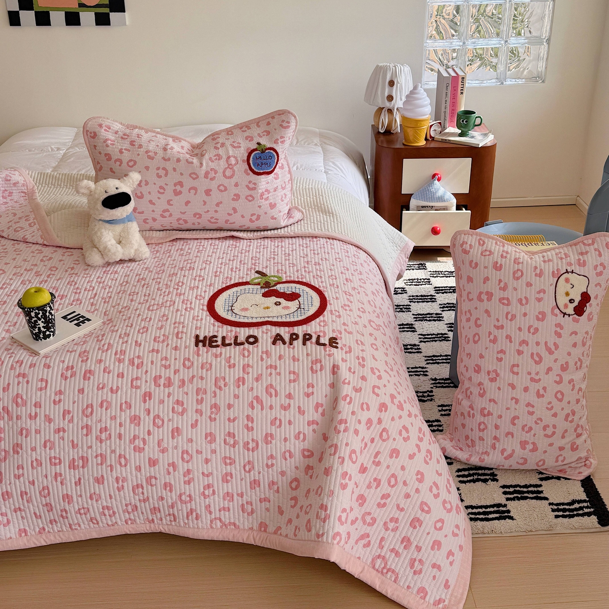 91家纺网 家纺一手货源 找家纺 顾里家纺 2026新款ins韩风床盖单品床盖单件三件套被套四件套 苹果甜猫