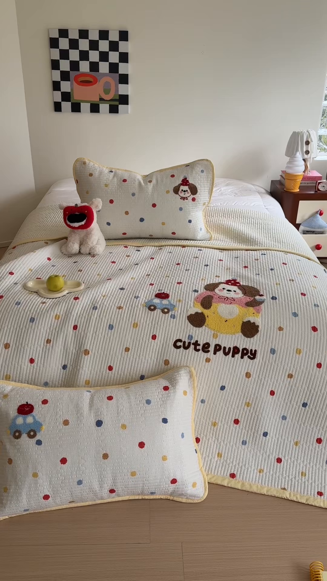 91家纺网 家纺一手货源 找家纺 顾里家纺 2026新款ins韩风床盖单品床盖单件三件套被套四件套 甜圈小狗