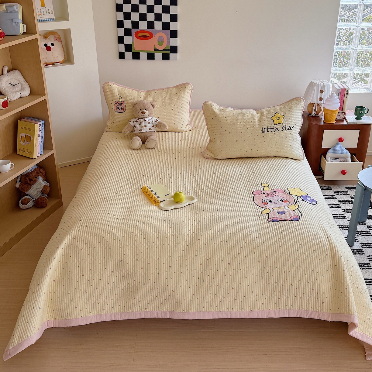 91家纺网 家纺一手货源 找家纺 顾里家纺 2026新款ins韩风床盖单品床盖单件三件套被套四件套 猪猪仔