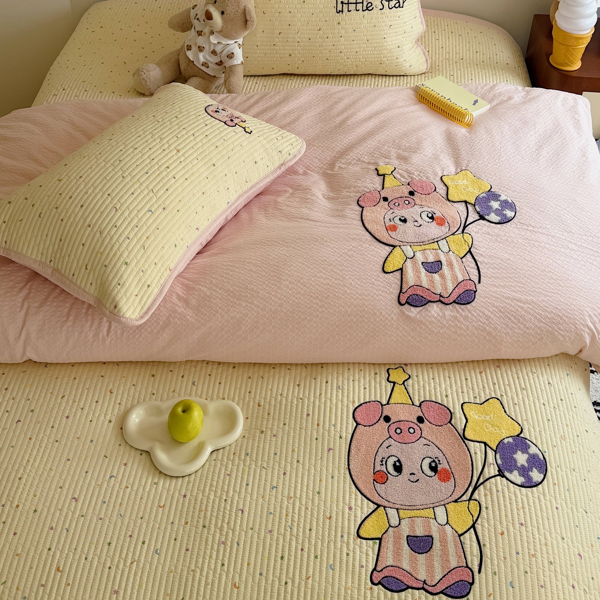 91家纺网 家纺一手货源 找家纺 顾里家纺 2026新款ins韩风床盖单品床盖单件三件套被套四件套 猪猪仔