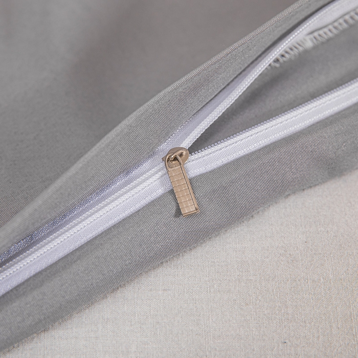 91家纺网 家纺一手货源 找家纺 莎臣豹 2026新款水洗棉磨毛纯色简约风四件套（风格一） 绅士灰（浅灰）