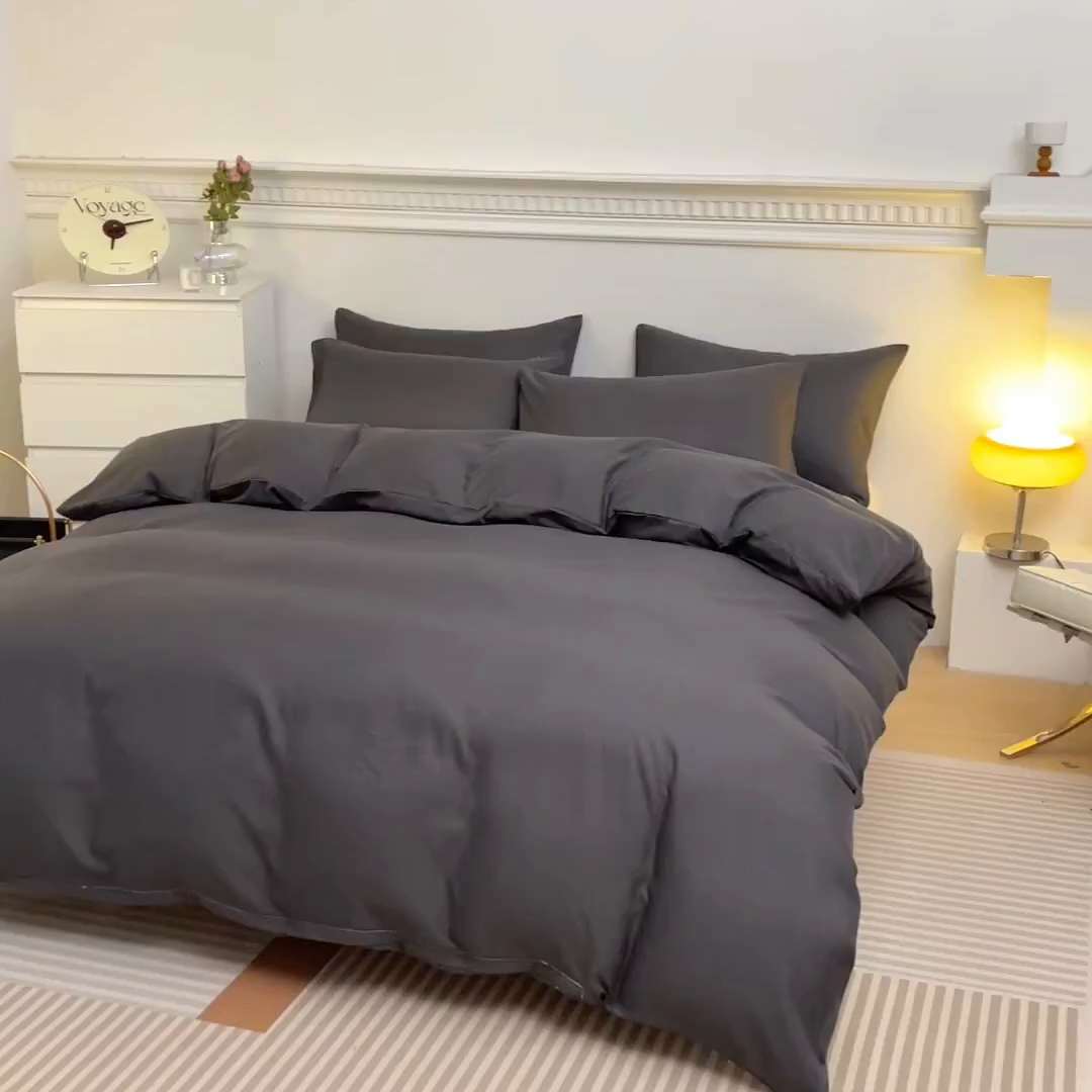 91家纺网 家纺一手货源 找家纺 莎臣豹 2026新款水洗棉磨毛纯色简约风四件套（风格一） 高雅灰