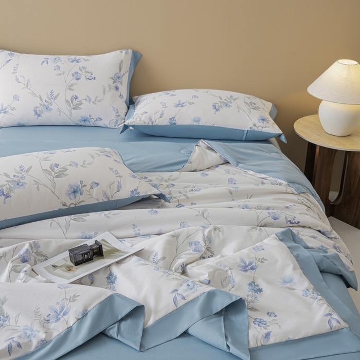 91家纺网 家纺一手货源 找家纺 柒月家居 2026新款凉感冰丝夏被空调被夏凉被 春溪蓝