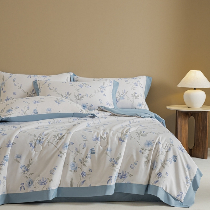 91家纺网 家纺一手货源 找家纺 柒月家居 2026新款凉感冰丝夏被空调被夏凉被 春溪蓝