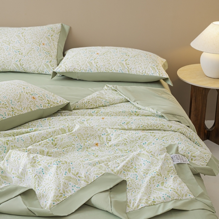 91家纺网 家纺一手货源 找家纺 柒月家居 2026新款凉感冰丝夏被空调被夏凉被 丛草集