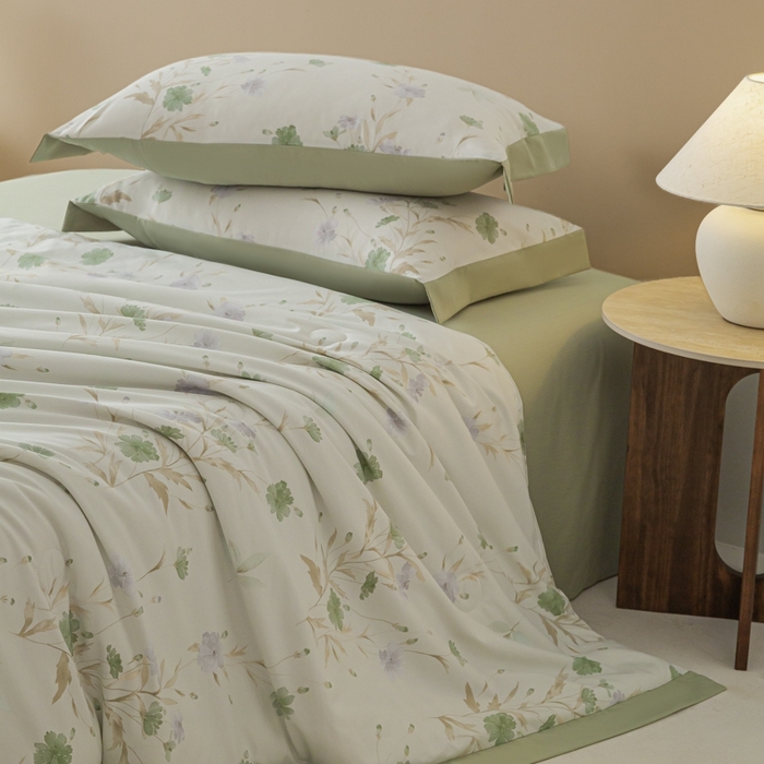 91家纺网 家纺一手货源 找家纺 柒月家居 2026新款凉感冰丝夏被空调被夏凉被 温岚