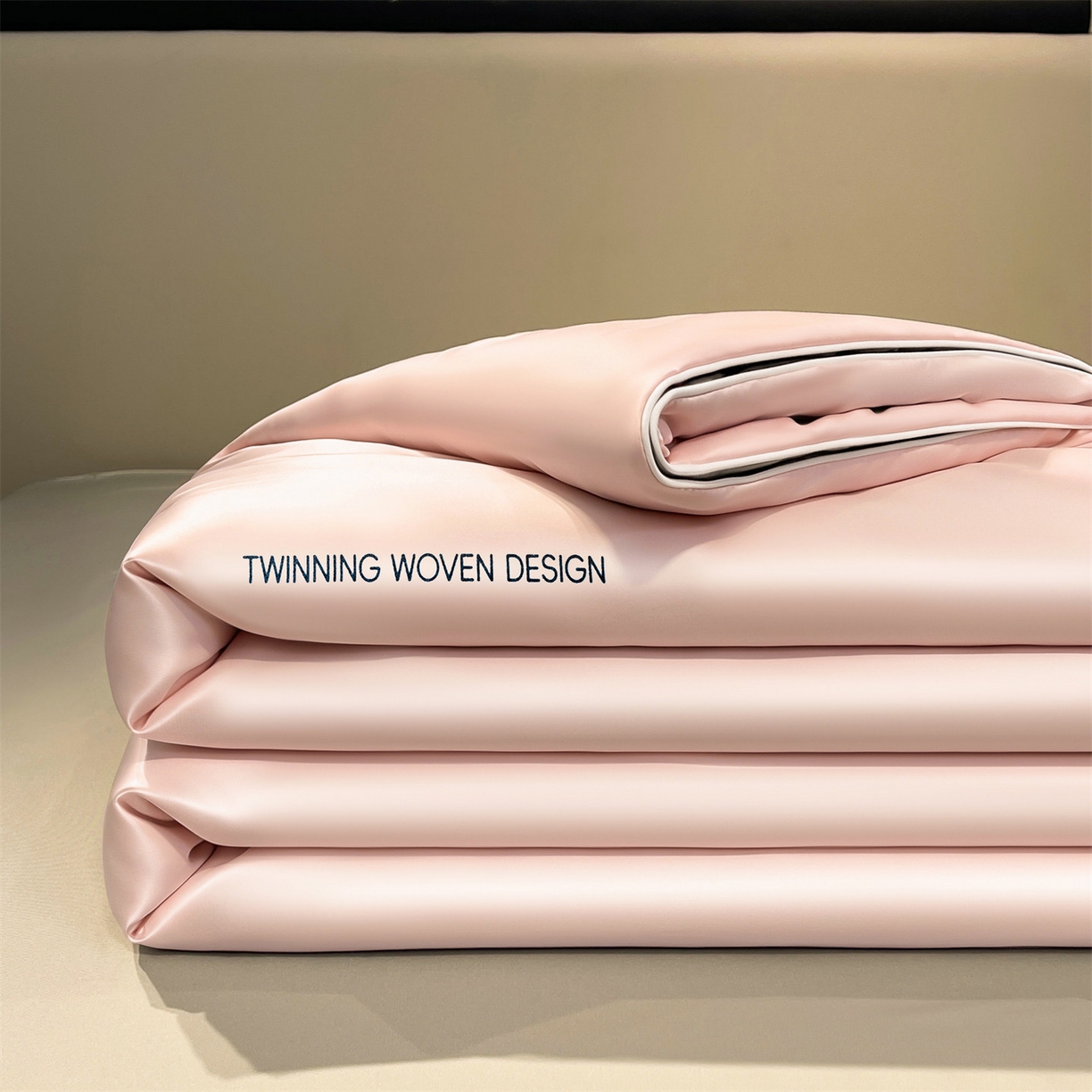 91家纺网 家纺一手货源 找家纺 招财星家纺 2026新款可水洗真丝被夏天空调被单人夏凉被冰丝夏被被子双人薄被（带质检报告买家秀） 丝语-粉玉+银灰