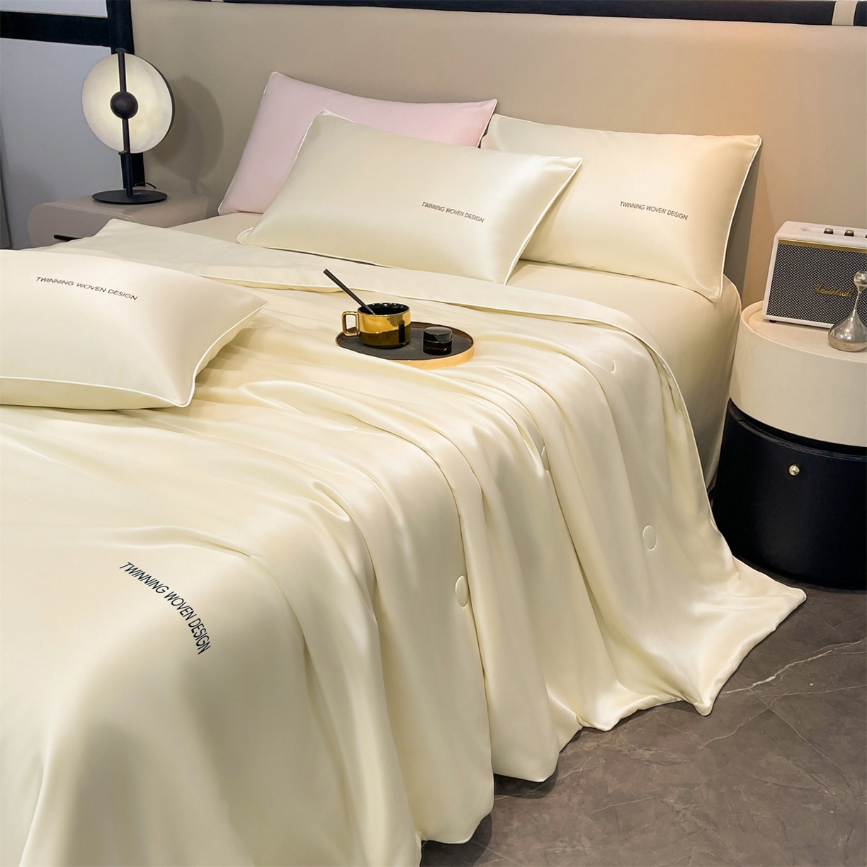 91家纺网 家纺一手货源 找家纺 招财星家纺 2026新款可水洗真丝被夏天空调被单人夏凉被冰丝夏被被子双人薄被（带质检报告买家秀） 丝语-奶白