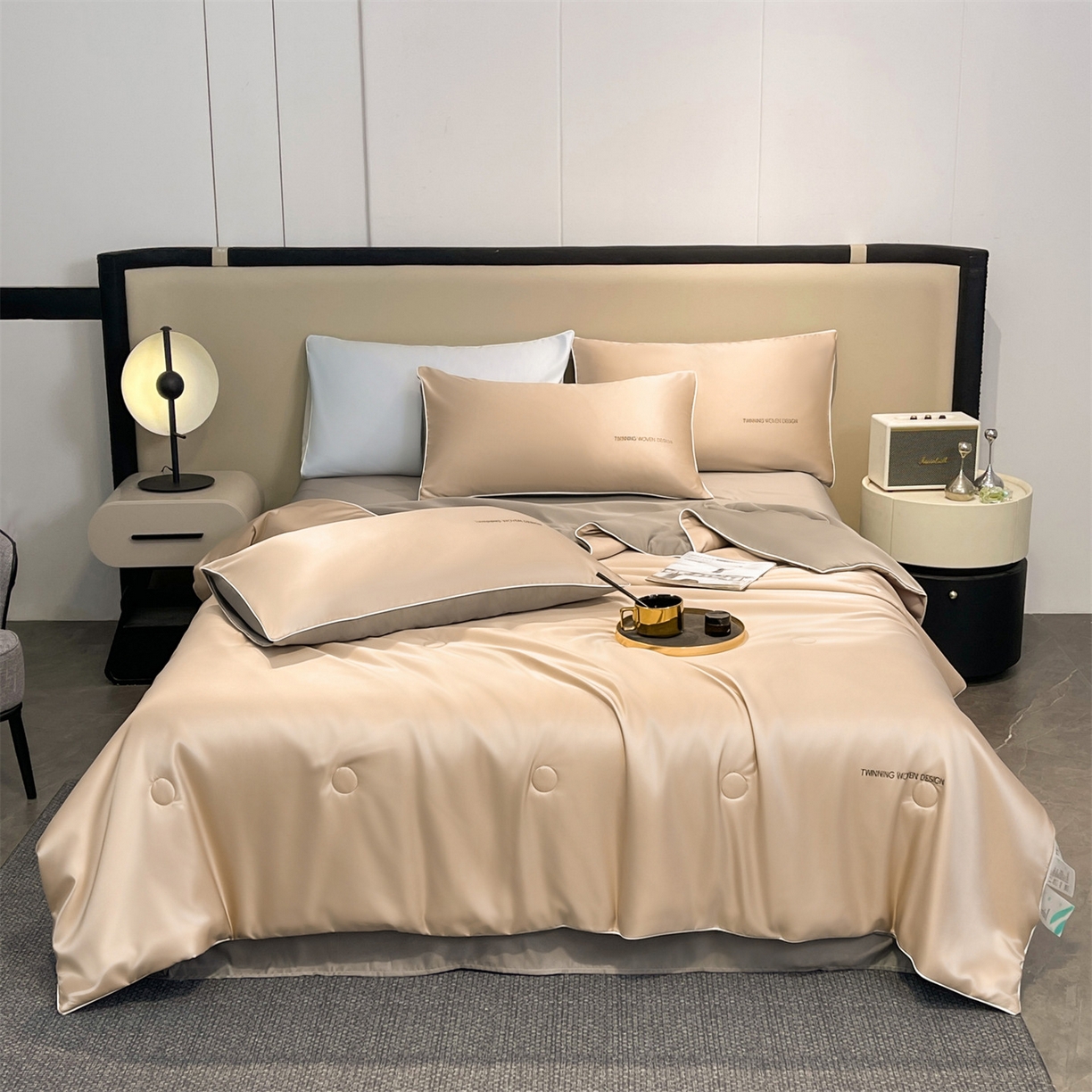 91家纺网 家纺一手货源 找家纺 招财星家纺 2026新款可水洗真丝被夏天空调被单人夏凉被冰丝夏被被子双人薄被（带质检报告买家秀） 丝语-奶咖+暖棕