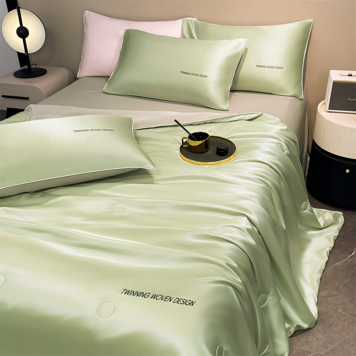 91家纺网 家纺一手货源 找家纺 招财星家纺 2026新款可水洗真丝被夏天空调被单人夏凉被冰丝夏被被子双人薄被（带质检报告买家秀） 丝语-青果绿+银灰