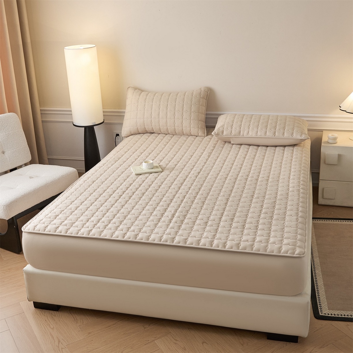 91家纺网 家纺一手货源 找家纺 优眠坊 2026新款夹棉床笠/防水床笠   床笠三件套 格趣-卡其-防水款