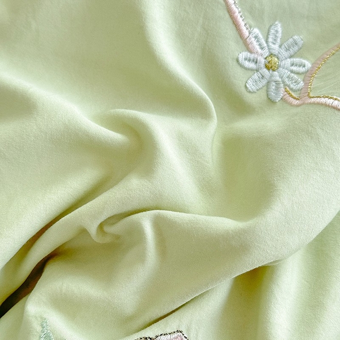 91家纺网 家纺一手货源 找家纺 苏米娜家纺SUMINA 2026新款春夏韩版床盖款多功能夏被床盖四件套 花恋系列 花恋-嫩芽绿