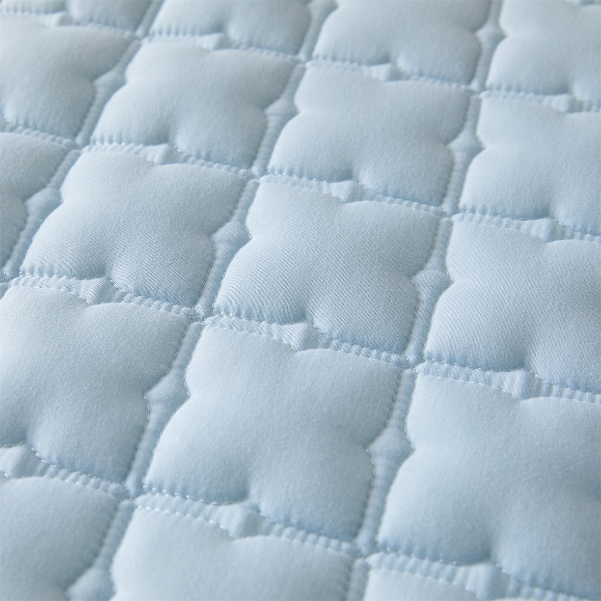 91家纺网 家纺一手货源 找家纺 优眠坊 2026新款夹棉床笠/防水床笠   床笠三件套 格趣-浅蓝-防水款