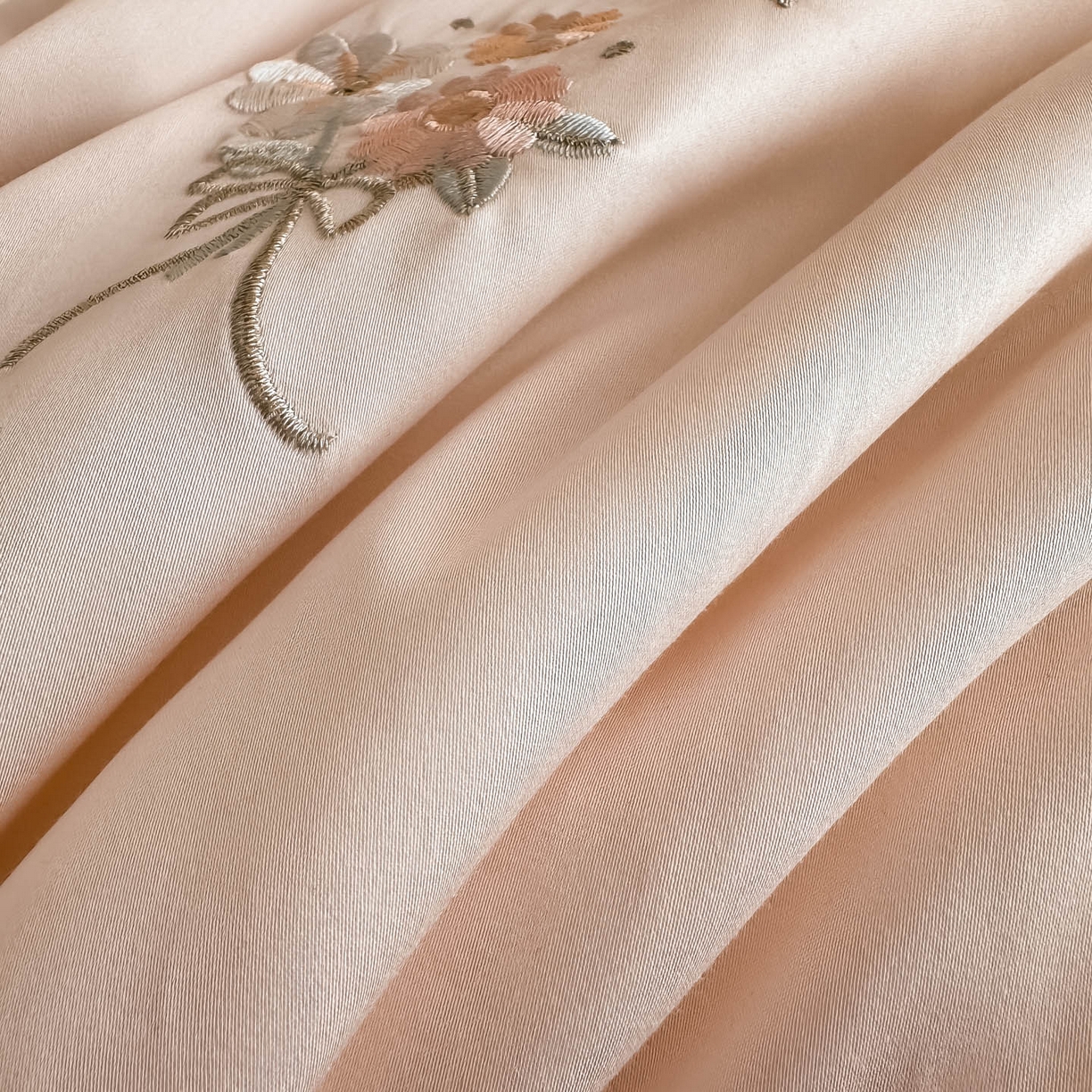 91家纺网 家纺一手货源 找家纺 （总）爱家（原缔乐家纺） 2026新款天丝夏被四件套-轻梦