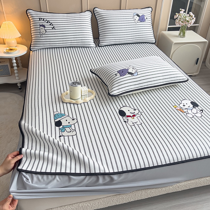 91家纺网 家纺一手货源 找家纺 炫拼家纺 2026新款A类凉豆豆提花条纹卡通刺绣床笠席 条纹-冰淇淋狗