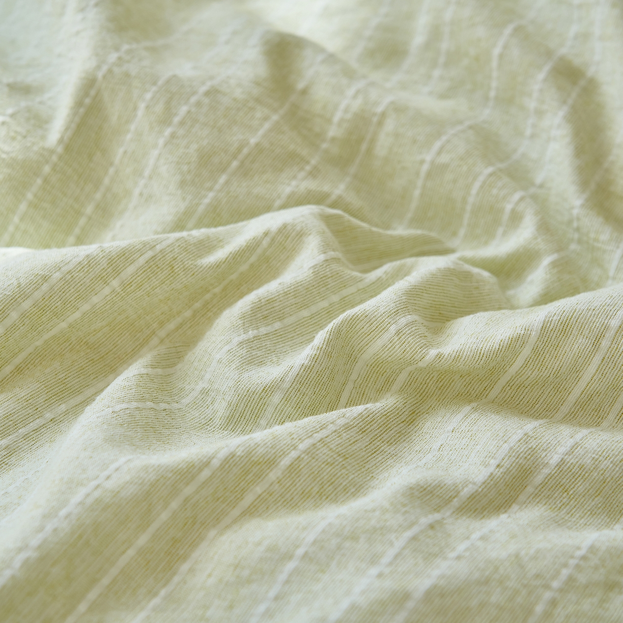 91家纺网 家纺一手货源 找家纺 晨曦家纺 2026新款荷叶花边泡芙纱提花夏凉被四件套可水洗棉夏被四件套少女风 抹茶奶绿