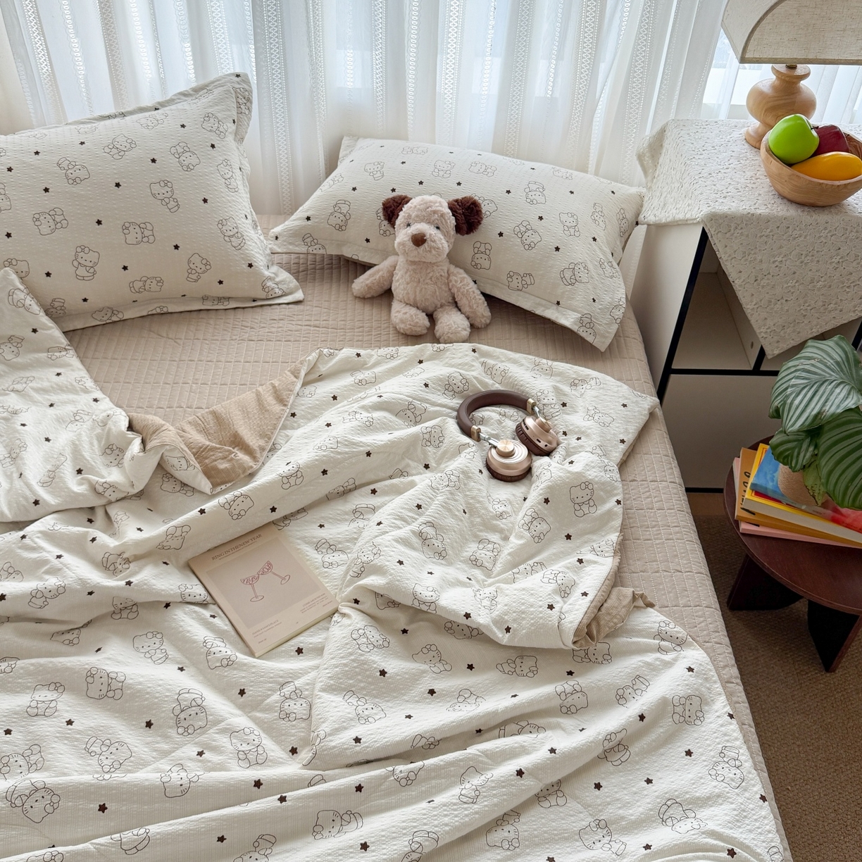 91家纺网 家纺一手货源 找家纺 梵希雅 2026新款云感泡芙棉泡芙纱床盖夏被四件套 描线猫