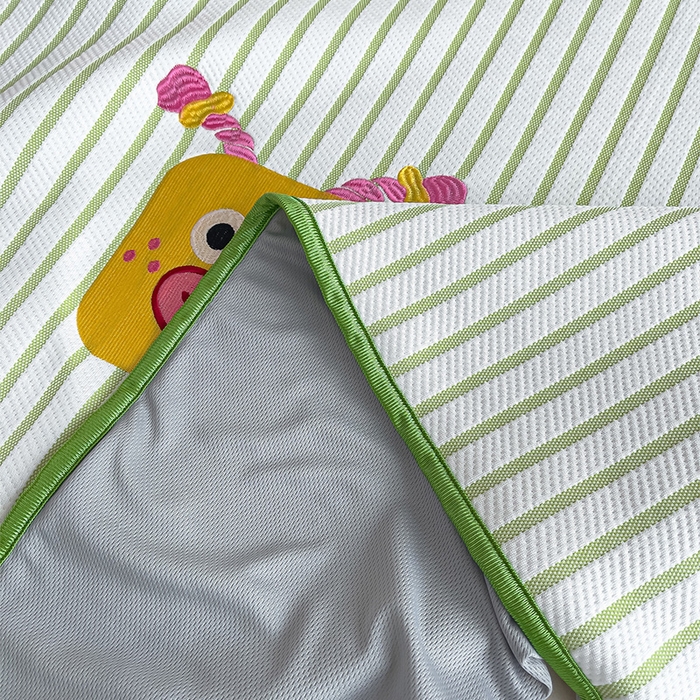 91家纺网 家纺一手货源 找家纺 炫拼家纺 2026新款A类凉豆豆提花条纹卡通刺绣床笠席 条纹-气泡女孩