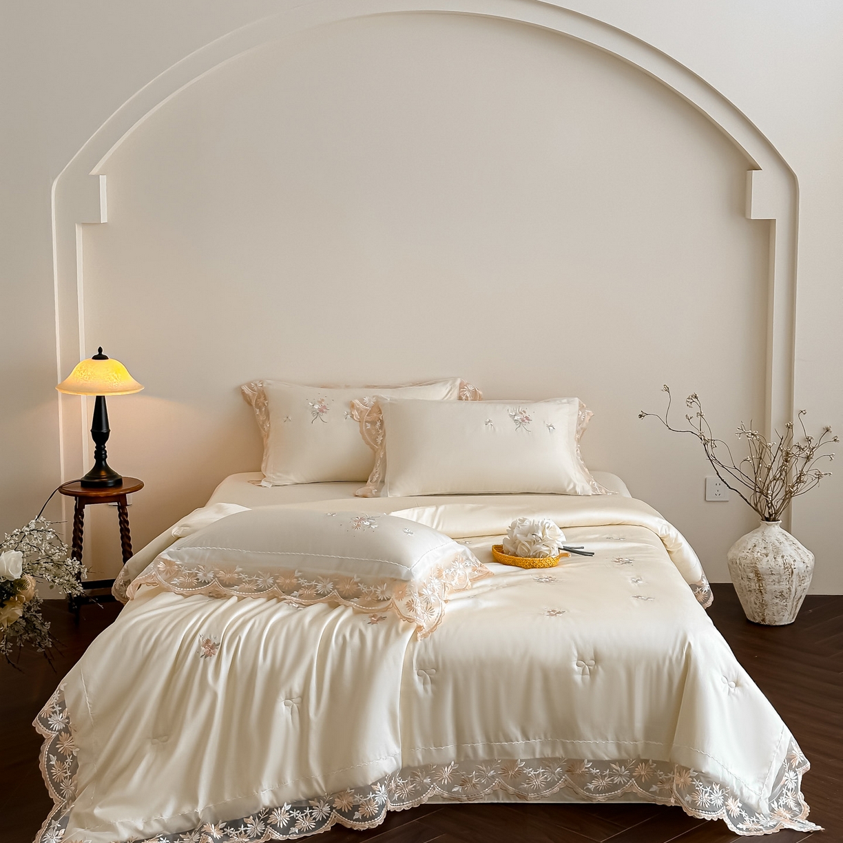 91家纺网 家纺一手货源 找家纺 爱家（原缔乐家纺） 2026新款天丝夏被四件套-轻梦 轻梦-奶昔白