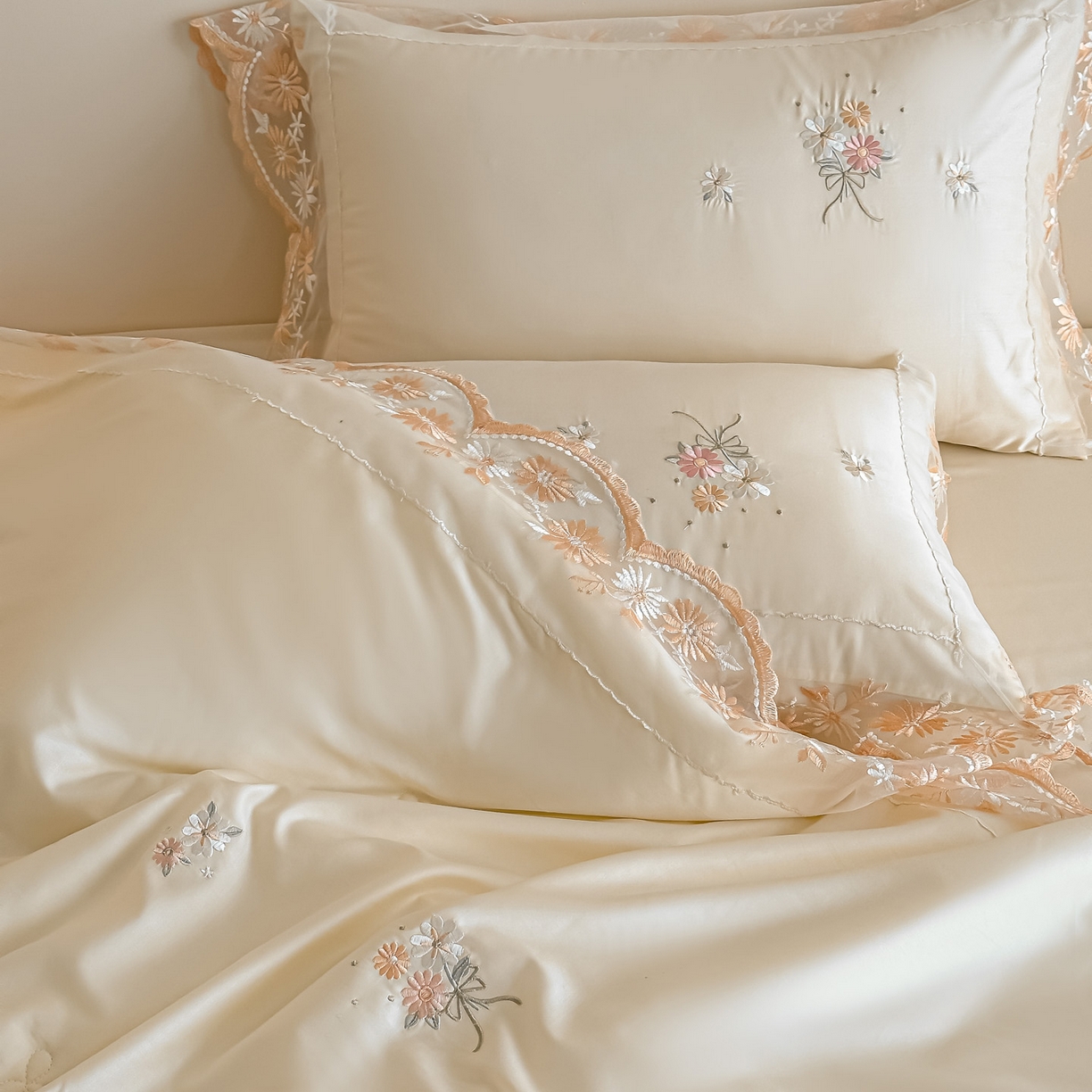 91家纺网 家纺一手货源 找家纺 爱家（原缔乐家纺） 2026新款天丝夏被四件套-轻梦 轻梦-奶昔白