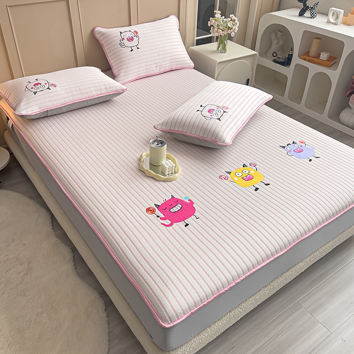 91家纺网 家纺一手货源 找家纺 炫拼家纺 2026新款A类凉豆豆提花条纹卡通刺绣床笠席 条纹-小怪兽糖糖