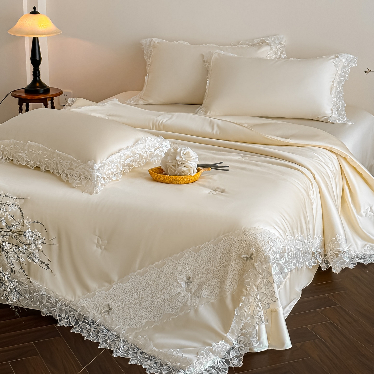 91家纺网 家纺一手货源 找家纺 爱家（原缔乐家纺） 2026新款天丝夏被四件套-轻梦 婉栀-奶昔白