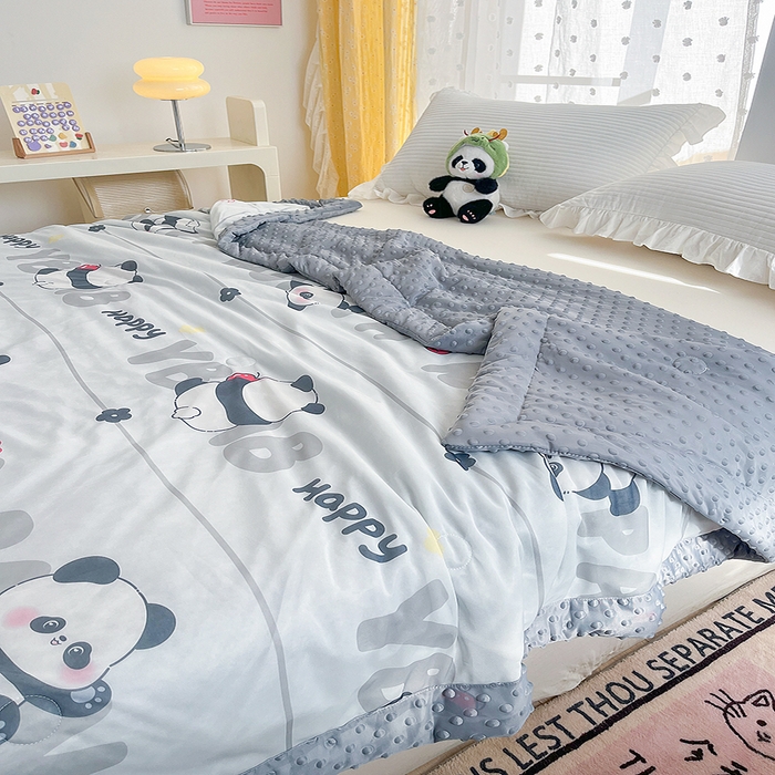 91家纺网 家纺一手货源 找家纺 花满路 2026新款氨凉感丝夏被 小熊猫