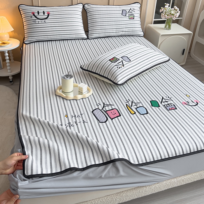 91家纺网 家纺一手货源 找家纺 炫拼家纺 2026新款A类凉豆豆提花条纹卡通刺绣床笠席 条纹-又混了一天