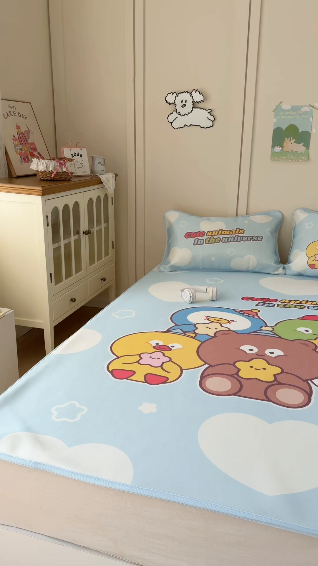 91家纺网 家纺一手货源 找家纺 潮邦创意家居 2026新款A类小冰皮软席油光冰丝席-巴波布布系列【含A类检测报告】 啵啵团