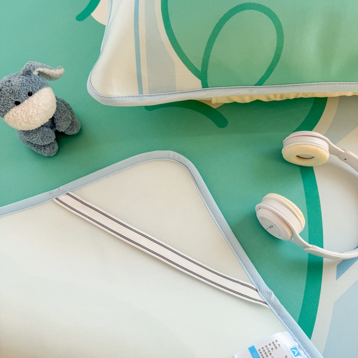 91家纺网 家纺一手货源 找家纺 潮邦创意家居 2026新款A类小冰皮软席油光冰丝席-巴波布布系列【含A类检测报告】 布布安安