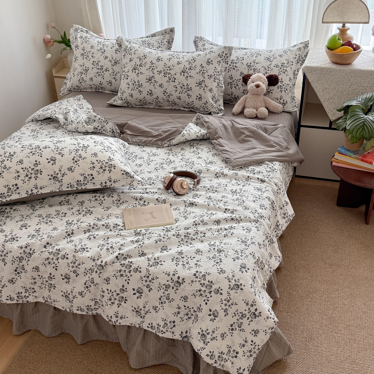 91家纺网 家纺一手货源 找家纺 梵希雅 2026新款云感泡芙棉泡芙纱床盖夏被四件套 只闻花香