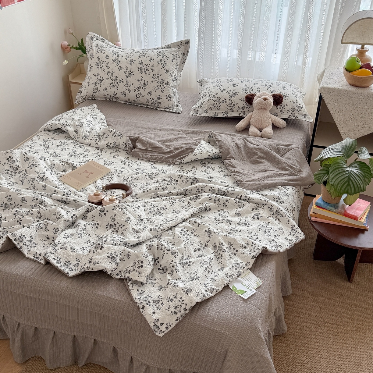 91家纺网 家纺一手货源 找家纺 梵希雅 2026新款云感泡芙棉泡芙纱床盖夏被四件套 只闻花香