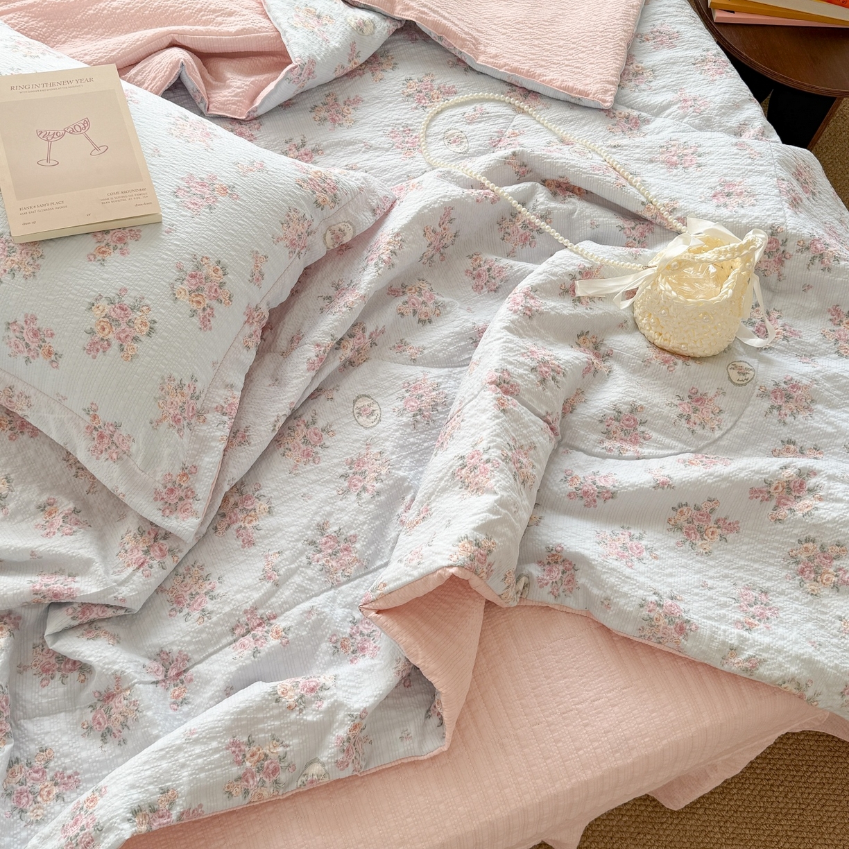 91家纺网 家纺一手货源 找家纺 梵希雅 2026新款云感泡芙棉泡芙纱床盖夏被四件套 仲夏