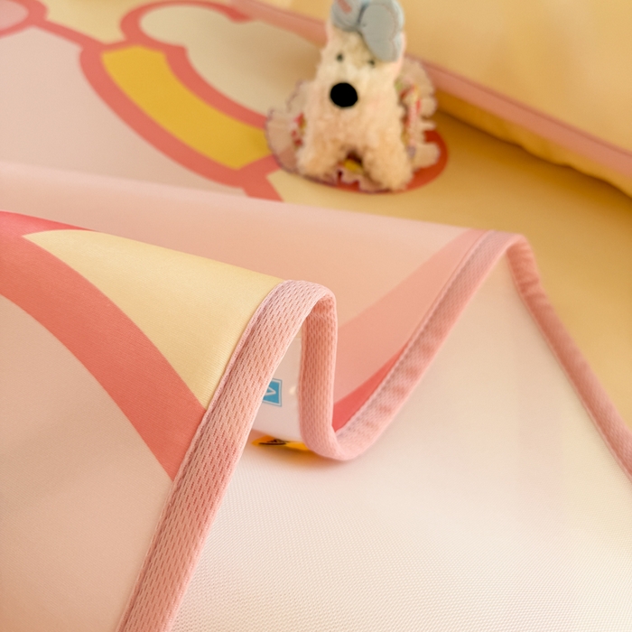 91家纺网 家纺一手货源 找家纺 潮邦创意家居 2026新款A类小冰皮软席油光冰丝席-巴波布布系列【含A类检测报告】 布布朵朵