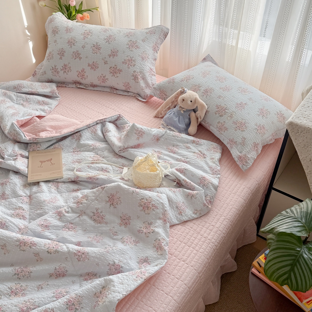 91家纺网 家纺一手货源 找家纺 梵希雅 2026新款云感泡芙棉泡芙纱床盖夏被四件套 仲夏