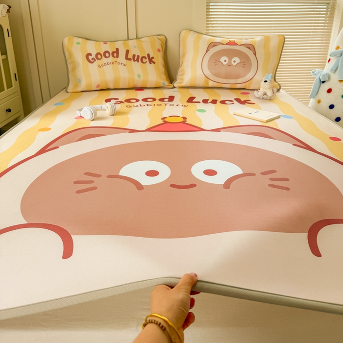 91家纺网 家纺一手货源 找家纺 潮邦创意家居 2026新款A类小冰皮软席油光冰丝席-巴波布布系列【含A类检测报告】 布布乐乐