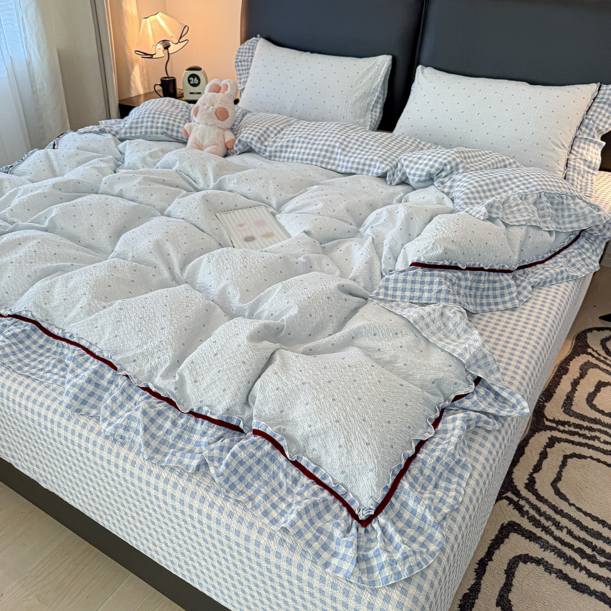 91家纺网 家纺一手货源 找家纺 （总）子钦家纺 2026春夏新款提花泡芙棉立体双层花边简约韩系风床单床笠四件套-安妮