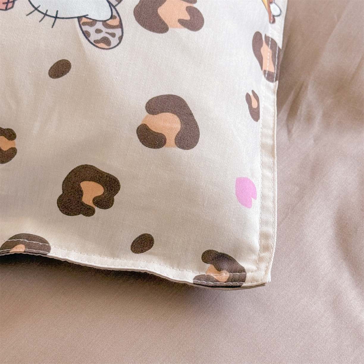 91家纺网 家纺一手货源 找家纺 （总）优眠坊 2026新款全棉印花小清新单品系列-四件套    学生三件套（预留缩水）