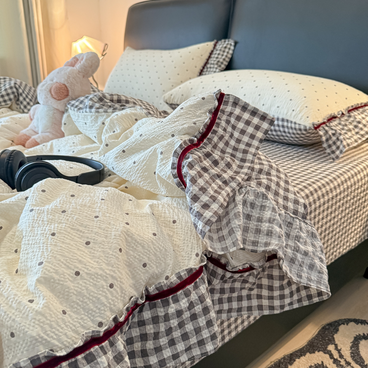 91家纺网 家纺一手货源 找家纺 （总）子钦家纺 2026春夏新款提花泡芙棉立体双层花边简约韩系风床单床笠四件套-安妮