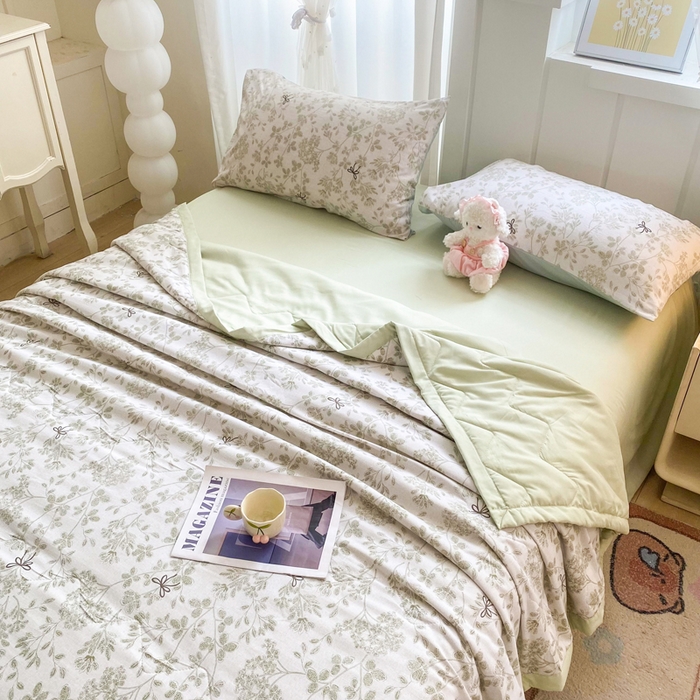 91家纺网 家纺一手货源 找家纺 欧雅搁家纺 2026新款水洗棉夏被夏凉被空调被 春日序章