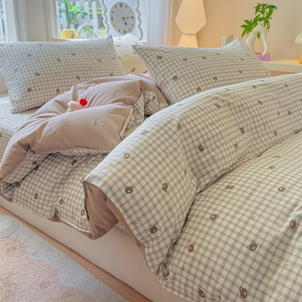 91家纺网 家纺一手货源 找家纺 优眠坊 2026新款全棉印花小清新单品系列-四件套    学生三件套（预留缩水） 布蕾可可-四件套