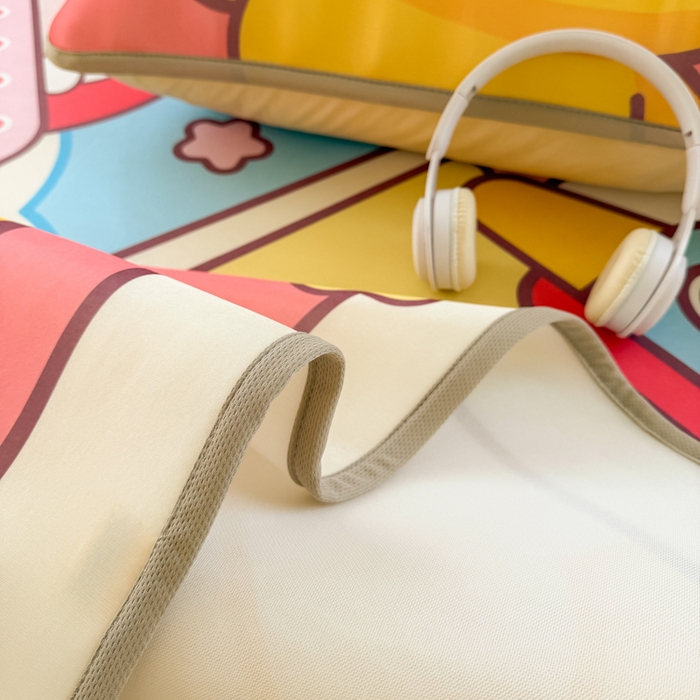 91家纺网 家纺一手货源 找家纺 潮邦创意家居 2026新款A类小冰皮软席油光冰丝席-巴波布布系列【含A类检测报告】 茨茨星球